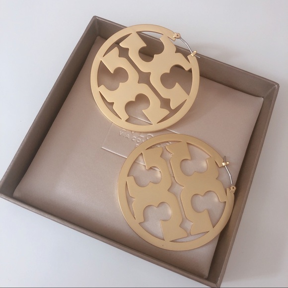 Tory Burch Jewelry - TORY BURCH MILLER LARGE HOOP EARRING